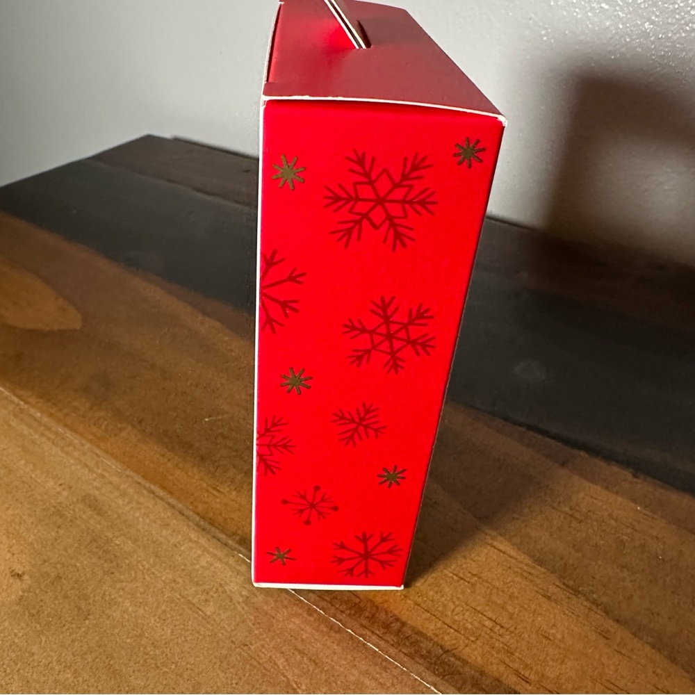 Hallmark Superman DC Comics Premium Metal Christmas Tree Ornament - Picture 5 of 6